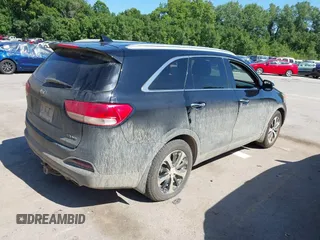 2016 Kia Sorento EX with VIN 5XYPHDA5XGG176132, listed as a IAAI auction lot 42661390 with 263,481 mi miles and . Bid and sale history available at DreamBid. Image 4.