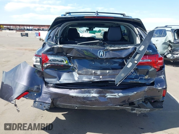 2019 Acura MDX Technology with VIN 5J8YD4H5XKL029023, listed as a IAAI auction lot 42108214 with 73,535 mi miles and . Bid and sale history available at DreamBid. Image 6.