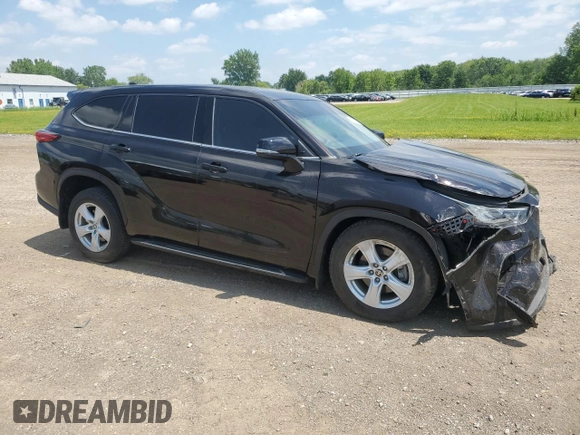 2020 Toyota Highlander L with VIN 5TDCZRBH3LS001963, listed as a Copart auction lot 64033055 with 44,918 mi miles and Salvage title. Bid and sale history available at DreamBid. Image 4.