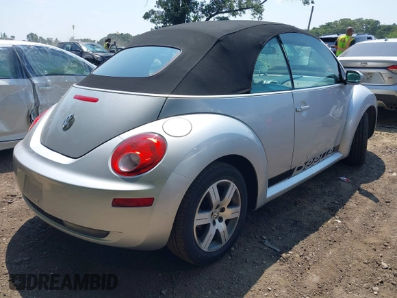 2006 Volkswagen Beetle with VIN 3VWRG31Y36M319727, listed as a IAAI auction lot 42845632 with 103,808 mi miles and . Bid and sale history available at DreamBid. Image 4.