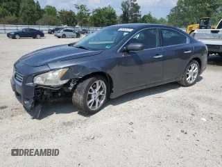 2013 Nissan Maxima S z VIN 1N4AA5AP8DC848292, wystawiony jako Copart lot #58363425 z przebiegiem 186 973 mil mil oraz Czysty tytuł • Clean title. Historia ofert i sprzedaży dostępna na DreamBid. Obrazek 1.