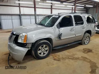 2008 GMC Yukon SLT 4SB z VIN 1GKFC13018R105905, wystawiony jako Copart lot #46033865 z przebiegiem 286 087 mil mil oraz Szkoda całkowita • Salvage title. Historia ofert i sprzedaży dostępna na DreamBid. Obrazek 1.