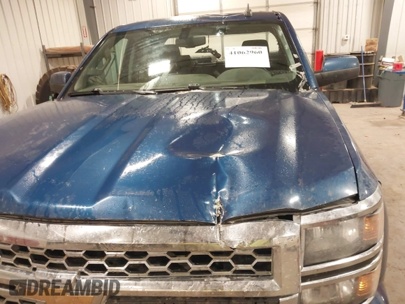 2015 Chevrolet Silverado 1500 LT with VIN 1GCVKREC9FZ424384, listed as a IAAI auction lot 41062960 with 211,461 mi miles and . Bid and sale history available at DreamBid. Image 6.