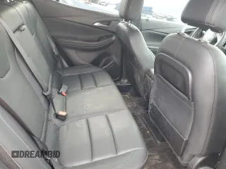 2021 Buick Encore GX Essence z VIN KL4MMFSL0MB122202, wystawiony jako Copart lot #48409225 z przebiegiem 84 972 mil mil oraz Szkoda całkowita • Salvage title. Historia ofert i sprzedaży dostępna na DreamBid. Obrazek 11.