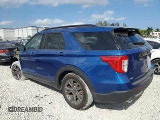 2022 Ford Explorer XLT with VIN 1FMSK7DH3NGC39399, listed as a Copart auction lot 48873565 with 3,262 mi miles and Salvage Title. Bid and sale history available at carsss.com. Image 2.