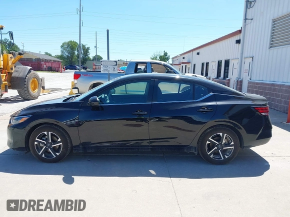 2024 Nissan Sentra SV with VIN 3N1AB8CV2RY315005, listed as a IAAI auction lot 42725881 with 36,271 mi miles and . Bid and sale history available at DreamBid. Image 14.