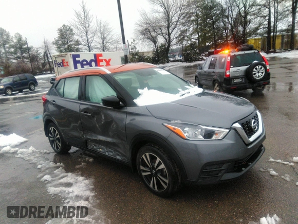 2019 Nissan Kicks SV z VIN 3N1CP5CU3KL543159, wystawiony jako IAAI lot #41485737 z przebiegiem 93 656 mil mil oraz . Historia ofert i sprzedaży dostępna na DreamBid. Obrazek 1.