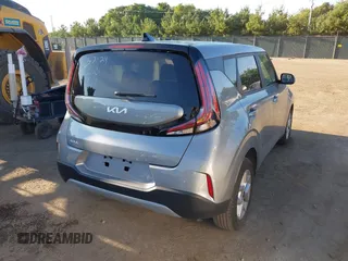2023 Kia Soul LX with VIN KNDJ23AU1P7867295, listed as a IAAI auction lot 40041502 with 25,231 mi miles and . Bid and sale history available at DreamBid. Image 4.