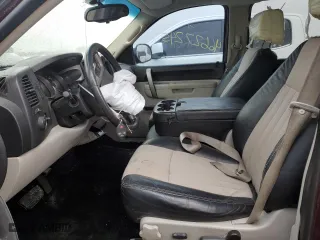 2010 Chevrolet Silverado 1500 LT with VIN 3GCRKSE32AG167103, listed as a Copart auction lot 46627245 with 194,110 mi miles and Salvage Title. Bid and sale history available at carsss.com. Image 7.