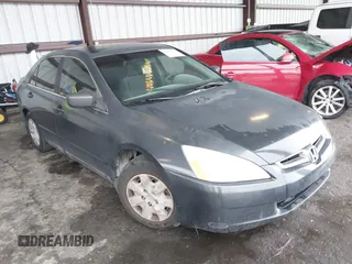 2003 Honda Accord LX z VIN 1HGCM56383A001350, wystawiony jako IAAI lot #39839794 z przebiegiem 176 516 mil mil oraz . Historia ofert i sprzedaży dostępna na DreamBid. Obrazek 1.