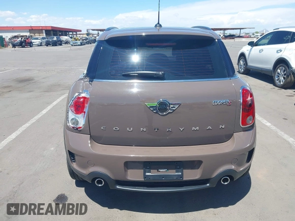 2013 MINI Countryman S ALL4 with VIN WMWZC5C54DWP34224, listed as a IAAI auction lot 42141400 with 33,307 mi miles and . Bid and sale history available at DreamBid. Image 16.