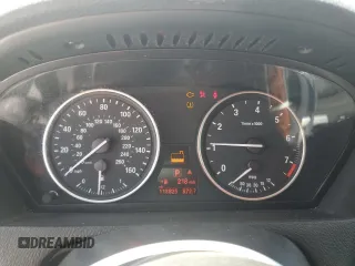 2013 BMW X5 xDrive35i z VIN 5UXZV4C58D0B21356, wystawiony jako Copart lot #54872375 z przebiegiem 113 825 mil mil oraz Szkoda całkowita • Salvage title. Historia ofert i sprzedaży dostępna na DreamBid. Obrazek 9.