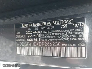 2013 Mercedes-Benz C-Class C 250 Sport with VIN WDDGF4HBXDR266238, listed as a IAAI auction lot 41796389 with 197,554 mi miles. Bid and sale history available at carsss.com. Image 9.