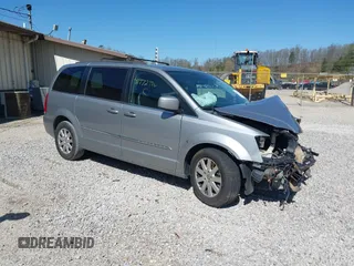 2015 Chrysler Town & Country Touring with VIN 2C4RC1BG7FR552317, listed as a IAAI auction lot 41972396 with Not Provided miles. Bid and sale history available at carsss.com. Image 1.