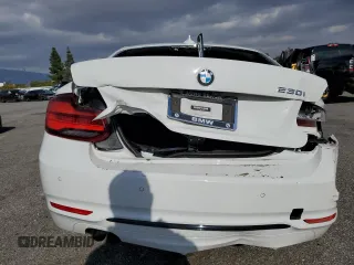 2021 BMW 2 Series 230i with VIN WBA2J1C04M7G50843, listed as a Copart auction lot 44719905 with 31,728 mi miles and Salvage Title. Bid and sale history available at carsss.com. Image 6.
