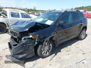 2020 Jeep Cherokee Latitude z VIN 1C4PJLCB2LD581248, wystawiony jako IAAI lot #41894729 z przebiegiem 91 536 mil mil oraz . Historia ofert i sprzedaży dostępna na DreamBid. Obrazek 16.