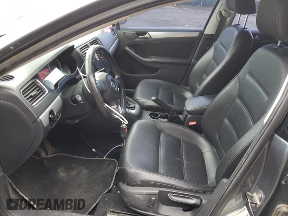 2013 Volkswagen Jetta SE with VIN 3VWDP7AJ0DM402064, listed as a Copart auction lot 55100605 with 177,818 mi miles and Non repairable. Bid and sale history available at DreamBid. Image 7.