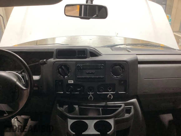2013 Ford Econoline Cargo Commercial with VIN 1FTNE1EW9DDA61968, listed as a IAAI auction lot 42643038 with 121,719 mi miles and . Bid and sale history available at DreamBid. Image 19.