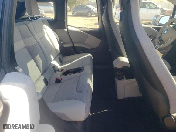 2018 BMW i3 with VIN WBY7Z2C50JVE64726, listed as a Copart auction lot 47967404 with 27,883 mi miles. Bid and sale history available at carsss.com. Image 10.