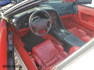 1993 Chevrolet Corvette with VIN 1G1YY23P0P5114800, listed as a Copart auction lot 85556704 with 158,011 mi miles and Clean Title. Bid and sale history available at carsss.com. Image 8.