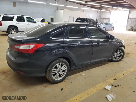 2012 Ford Focus SEL with VIN 1FAHP3H27CL252584, listed as a Copart auction lot 47677605 with 138,750 mi miles and Salvage Title. Bid and sale history available at carsss.com. Image 3.