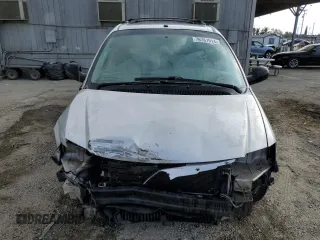2007 Chrysler Town & Country LWB Touring with VIN 2A4GP54L67R213184, listed as a Copart auction lot 76761914 with 207,424 mi miles and Salvage Title. Bid and sale history available at carsss.com. Image 5.
