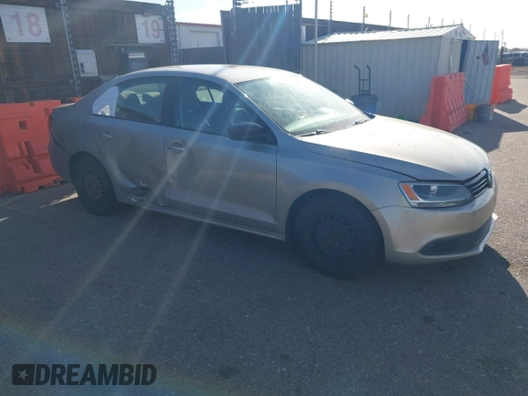 2013 Volkswagen Jetta Sedan S with VIN 3VW2K7AJ3DM229291, listed as a IAAI auction lot 42111542 with 167,952 mi miles. Bid and sale history available at carsss.com. Image 1.