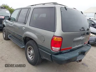 1999 Mercury Mountaineer z VIN 4M2DU52P5XUJ11301, wystawiony jako IAAI lot #42089092 z przebiegiem 137 482 mil mil oraz . Historia ofert i sprzedaży dostępna na DreamBid. Obrazek 3.