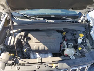 2015 Jeep Renegade Latitude with VIN ZACCJABT0FPB40608, listed as a Copart auction lot 53022495 with 140,007 mi miles and Salvage Title. Bid and sale history available at DreamBid. Image 13.