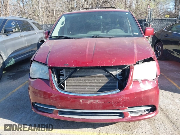 2014 Chrysler Town & Country Touring with VIN 2C4RC1BG1ER211963, listed as a IAAI auction lot 41916749 with 168,597 mi miles. Bid and sale history available at carsss.com. Image 6.