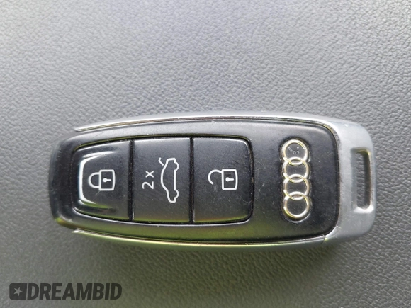 2020 Audi A7 Premium Plus с VIN WAUU2AF29LN057151, выставлен на аукционе IAAI как лот 42245594 с пробегом 39 610 миль миль и . История ставок и продаж доступна на DreamBid. Изображение 11.