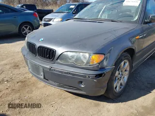 2002 BMW 3 Series 325xi z VIN WBAEU334X2PH85731, wystawiony jako IAAI lot #41678920 z przebiegiem 219 414 mil mil oraz . Historia ofert i sprzedaży dostępna na DreamBid. Obrazek 15.