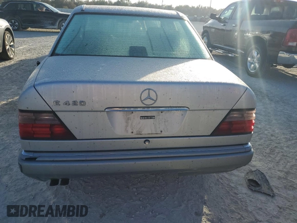1994 Mercedes-Benz 400 E with VIN WDBEA34E7RC127977, listed as a Copart auction lot 75604314 with Not Provided miles and Non Repairable. Bid and sale history available at carsss.com. Image 6.