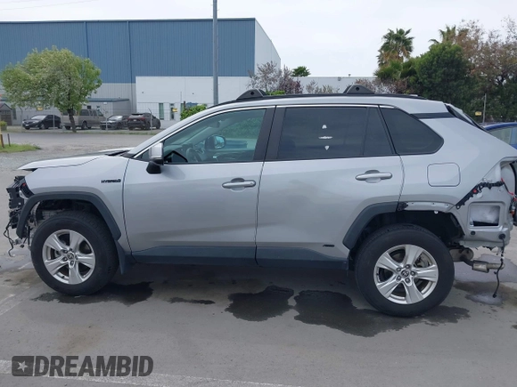 2021 Toyota RAV4 Hybrid XLE with VIN 4T3RWRFV8MU014145, listed as a IAAI auction lot 41969498 with 49,723 mi miles. Bid and sale history available at carsss.com. Image 15.