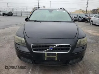 2005 Volvo V50 с VIN YV1MJ682052081126, выставлен на аукционе Copart как лот 82619004 с пробегом 105 704 миль миль и Чистый • Clean title. История ставок и продаж доступна на DreamBid. Изображение 5.