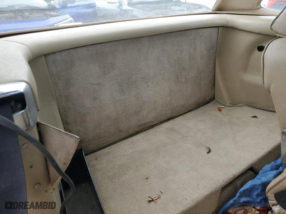 1988 Mercedes-Benz 560 Series 560SL with VIN WDBBA48D2JA082358, listed as a Copart auction lot 76776024 with 105,148 mi miles and Salvage Title. Bid and sale history available at carsss.com. Image 10.