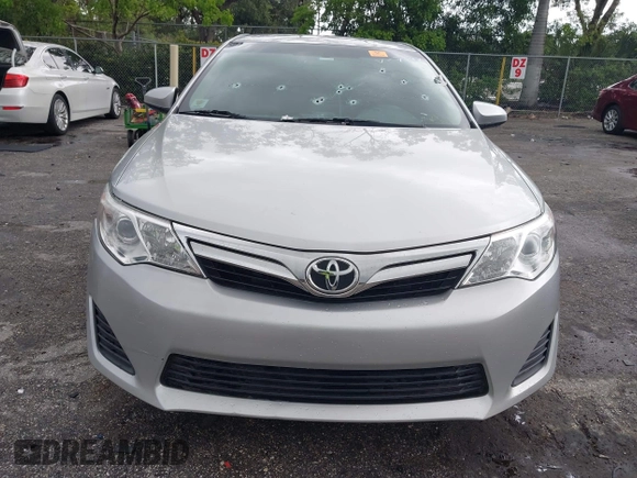 2012 Toyota Camry L z VIN 4T1BF1FK3CU047697, wystawiony jako IAAI lot #42419293 z przebiegiem 56 082 mil mil oraz . Historia ofert i sprzedaży dostępna na DreamBid. Obrazek 12.