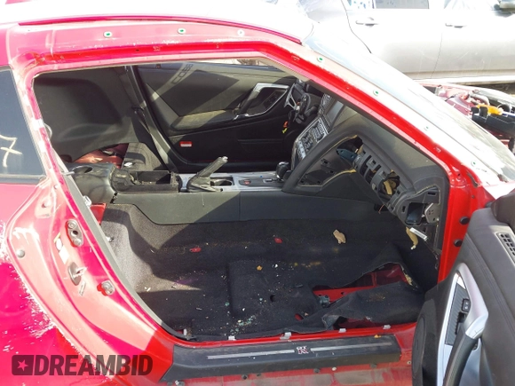 2010 Nissan GT-R Premium z VIN JN1AR5EF8AM231049, wystawiony jako IAAI lot #41834675 z przebiegiem Nie podano mil oraz . Historia ofert i sprzedaży dostępna na DreamBid. Obrazek 5.