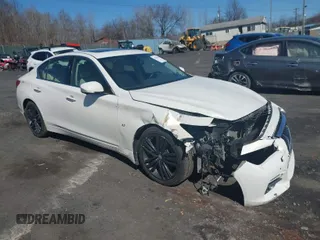 2014 Infiniti Q50 Premium with VIN JN1BV7AR1EM683751, listed as a IAAI auction lot 41843306 with 116,173 mi miles. Bid and sale history available at carsss.com. Image 1.