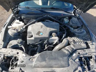 2012 BMW Z4 sDrive28i z VIN WBALL5C56CE716558, wystawiony jako IAAI lot #42065347 z przebiegiem 93 438 mil mil oraz . Historia ofert i sprzedaży dostępna na DreamBid. Obrazek 9.