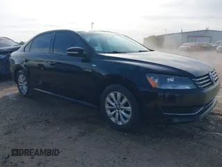2014 Volkswagen Passat Wolfsburg Ed with VIN 1VWAS7A35EC094900, listed as a IAAI auction lot 42061090 with 115,897 mi miles. Bid and sale history available at carsss.com. Image 1.