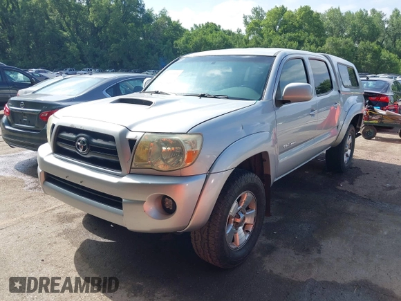 2005 Toyota Tacoma with VIN 5TELU42N45Z137094, listed as a IAAI auction lot 42585551 with 331,546 mi miles and . Bid and sale history available at DreamBid. Image 2.