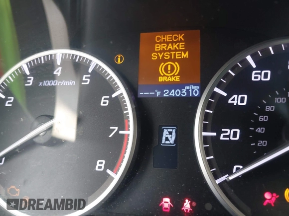 2013 Acura ILX Tech Pkg with VIN 19VDE1F7XDE007797, listed as a IAAI auction lot 41904415 with 240,310 mi miles. Bid and sale history available at carsss.com. Image 7.