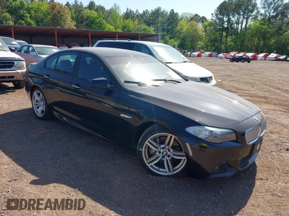 2013 BMW 5 Series 550i with VIN WBAFR9C50DDX81156, listed as a IAAI auction lot 42015608 with 99,962 mi miles and . Bid and sale history available at carsss.com. Image 1.