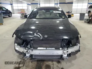 2019 Mercedes-Benz E 450 with VIN WDDZH6JB9KA532482, listed as a Copart auction lot 89017175 with 57,875 mi miles and Salvage Title. Bid and sale history available at DreamBid. Image 5.