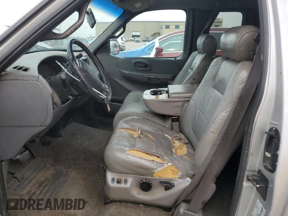 2000 Ford F-150 XL with VIN 1FTRX07L2YKA09673, listed as a Copart auction lot 48177615 with Not provided miles and Salvage title. Bid and sale history available at DreamBid. Image 7.