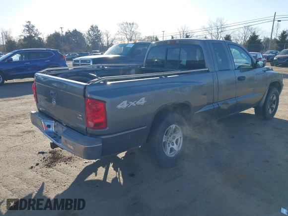 2005 Dodge Dakota SLT with VIN 1D7HW42N75S220495, listed as a IAAI auction lot 41825320 with 123,085 mi miles and . Bid and sale history available at DreamBid. Image 4.