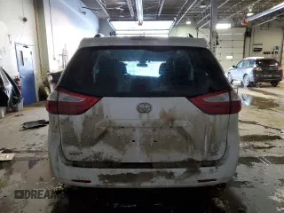 2018 Toyota Sienna LE с VIN 5TDJZ3DC0JS208295, выставлен на аукционе Copart как лот 41760005 с пробегом 91 334 миль миль и Списание • Salvage title. История ставок и продаж доступна на DreamBid. Изображение 6.