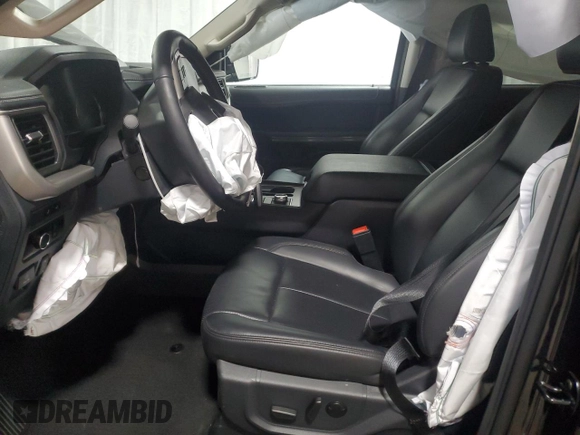 2024 Ford Expedition Max XLT with VIN 1FMJK1J8XREA33057, listed as a Copart auction lot 50720065 with 19,386 mi miles and Clean Title. Bid and sale history available at DreamBid. Image 7.