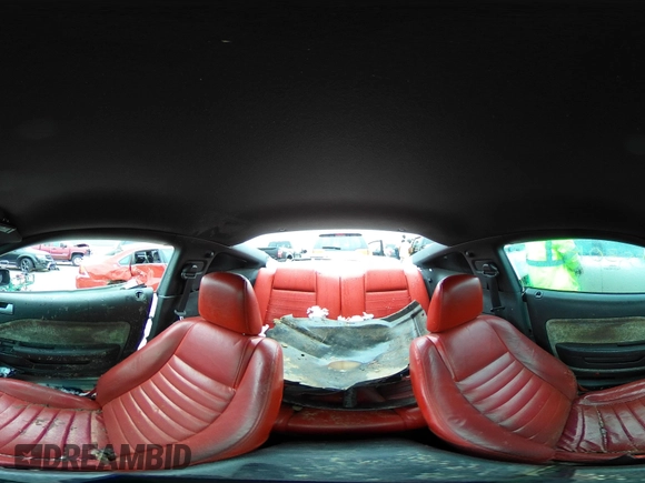 2005 Ford Mustang GT Deluxe z VIN 1ZVHT82H755103659, wystawiony jako IAAI lot #41553019 z przebiegiem 112 531 mil mil oraz . Historia ofert i sprzedaży dostępna na DreamBid. Obrazek 19.